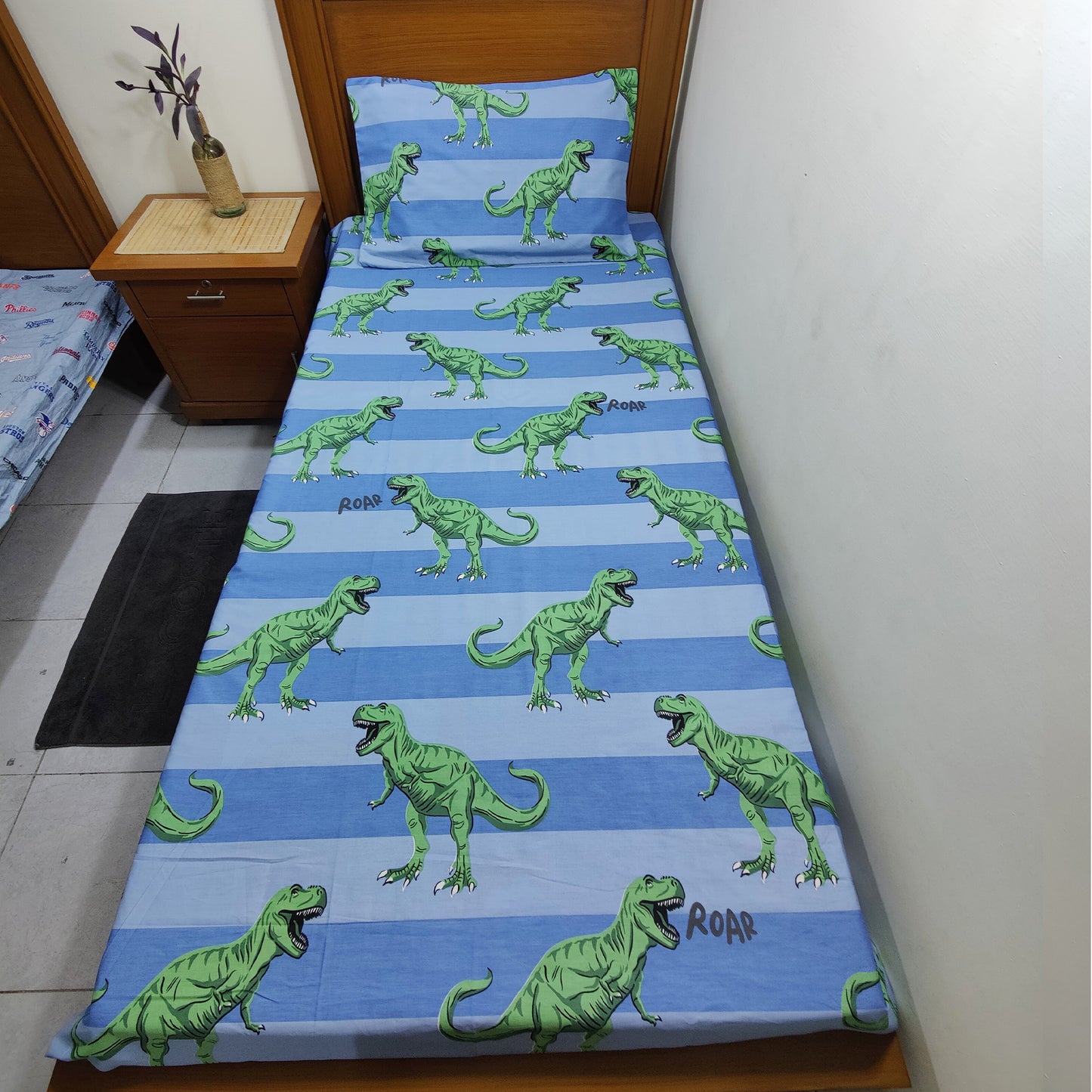 The dinosaur Kid Bedsheet G06