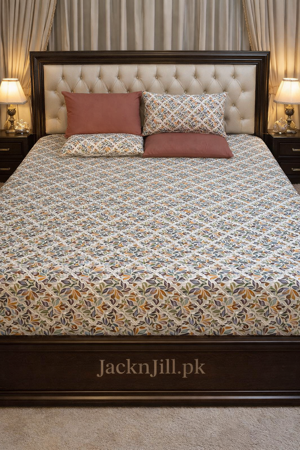 Traditional Floral Luxurios Bedsheet Set 08