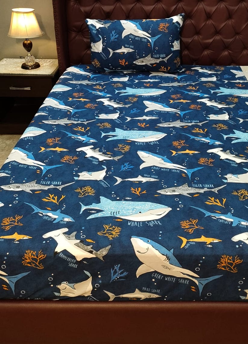 OCEAN SHARKS QUILT SET