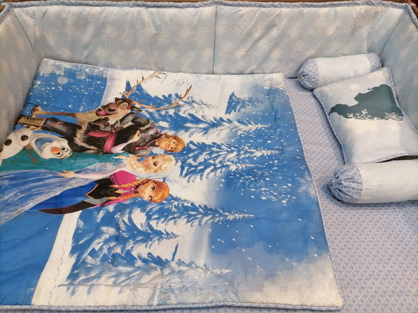 Frozen Baby Cot Set JH4 - Baby Cot