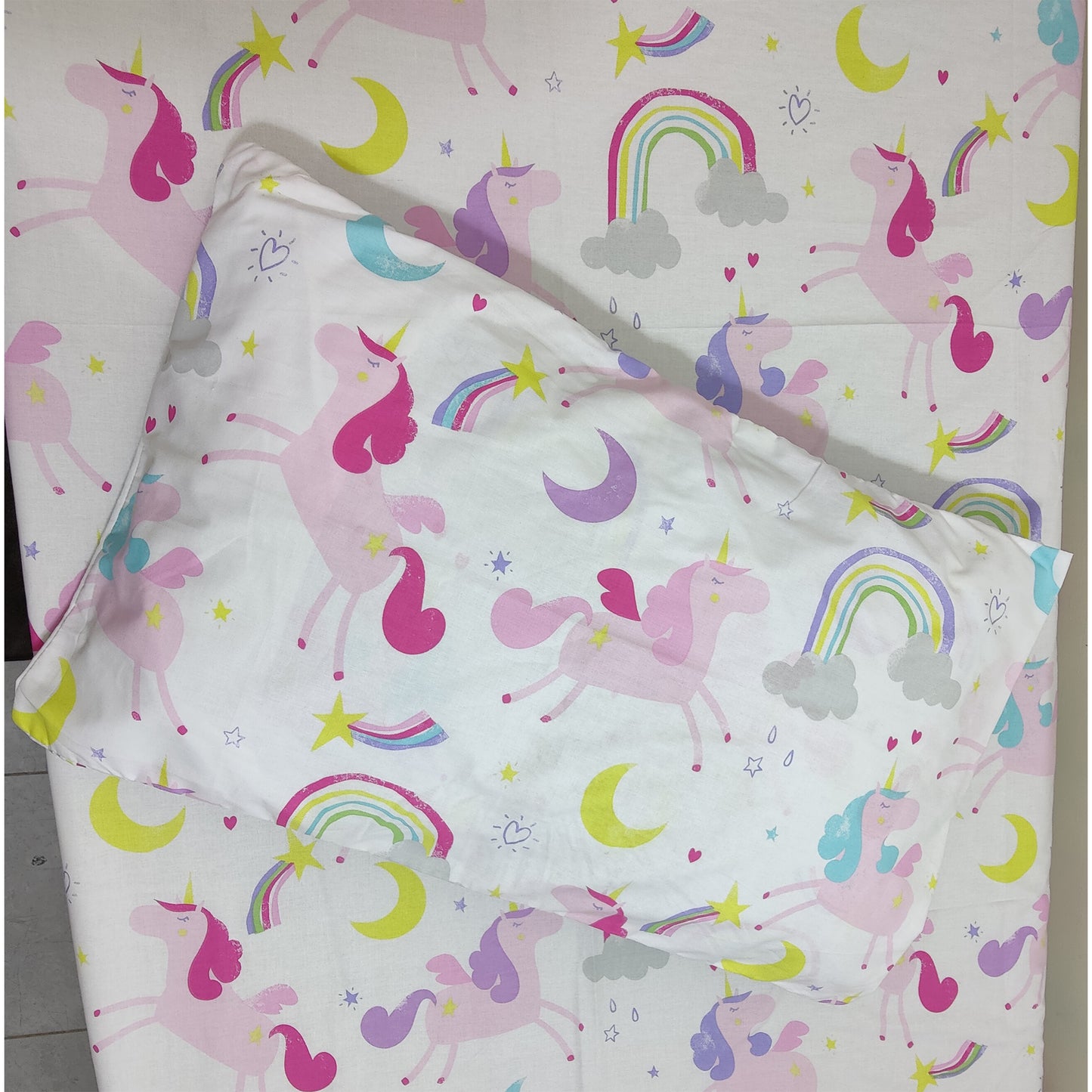Rainbow Island Bedsheet A1102