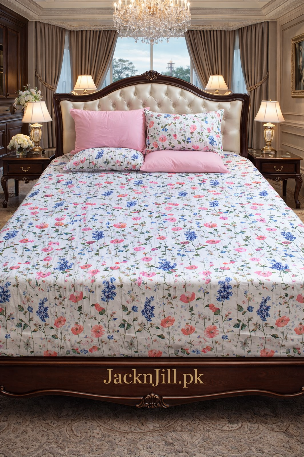 Traditional Floral Luxurios Bedsheet Set 01
