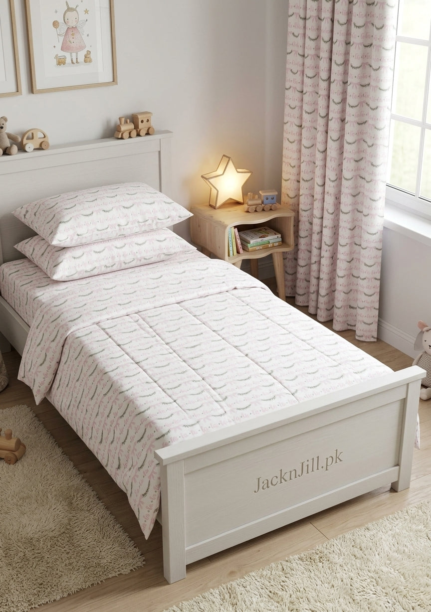 Bows Fa La La Kids Bedsheet Set with Comforter, Comforter/Duvet Cover and Curtains.