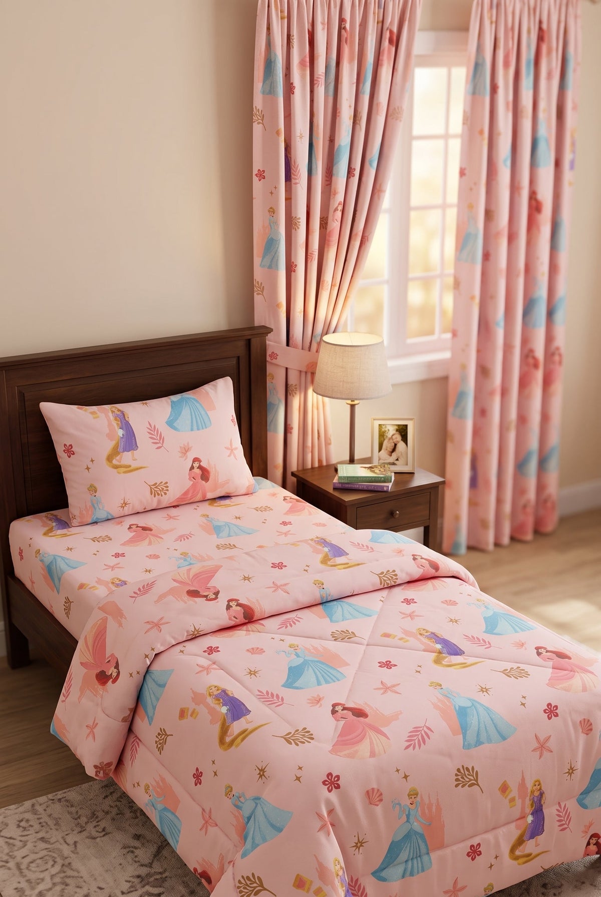 Multi Colored Princes kids Bedsheet with Comforter Set