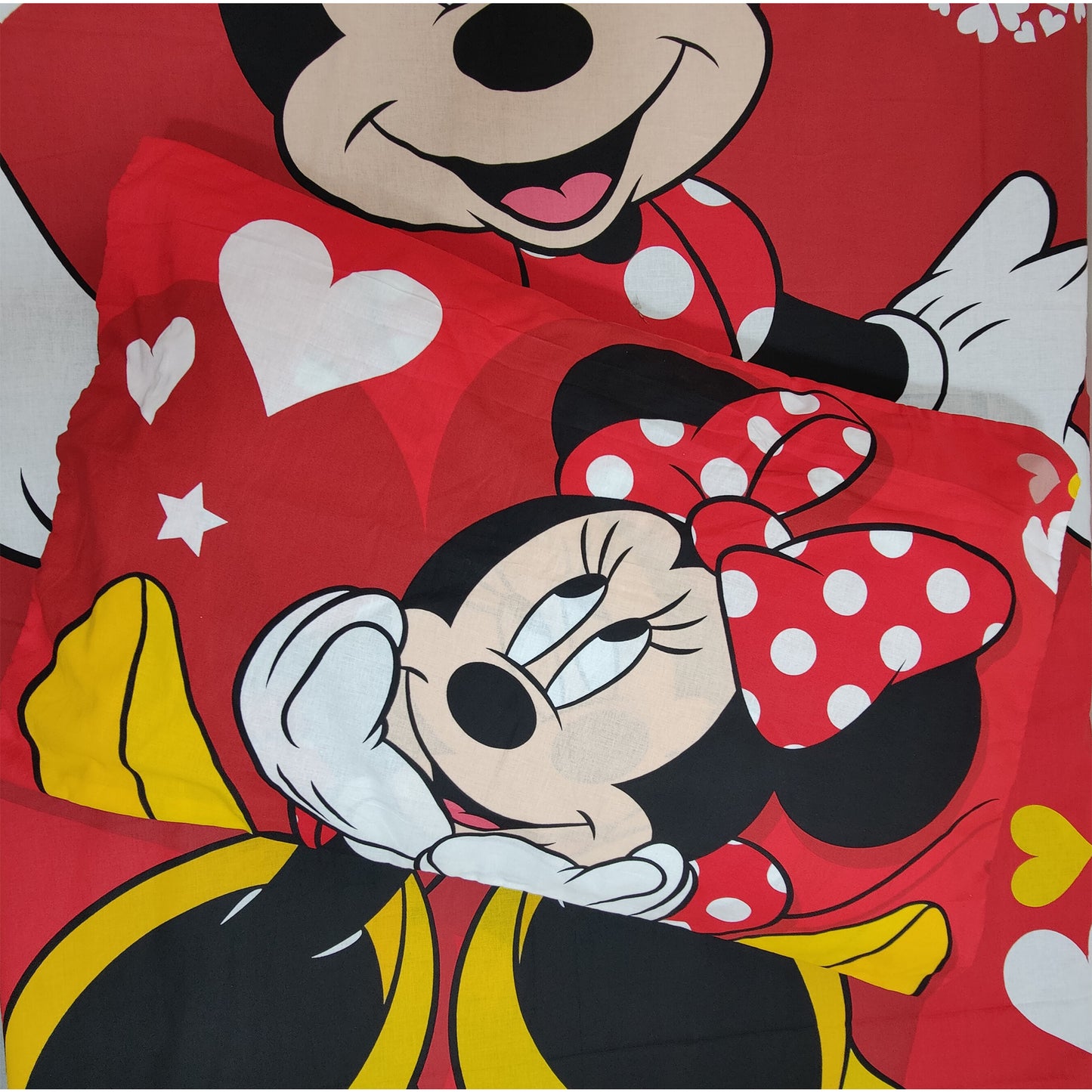 Red Base Minnie Mouse Kid Bedsheet A1018