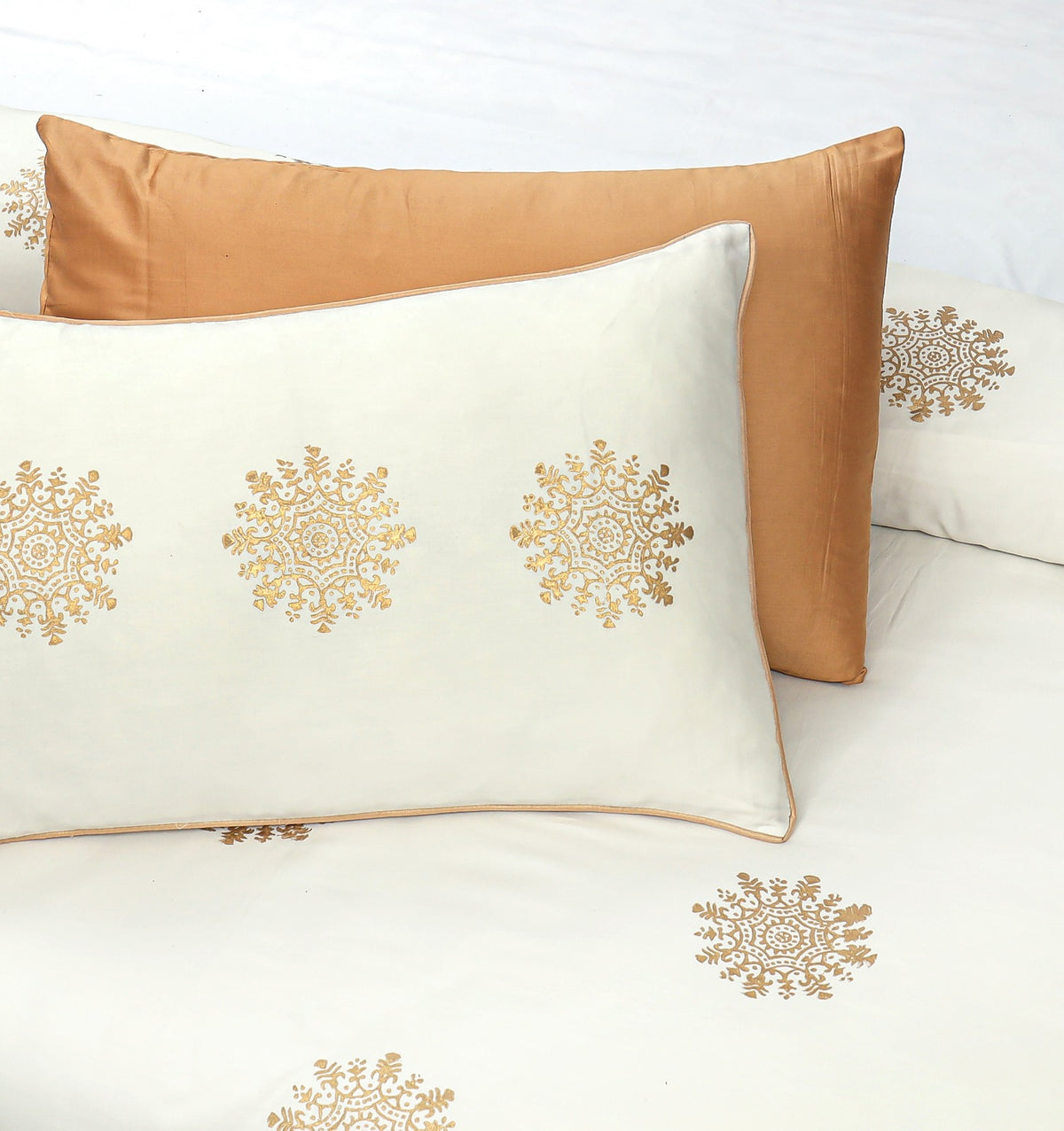 Bridal Bedsheet Set 8Pcs Cotton Sateen Block Printed 02