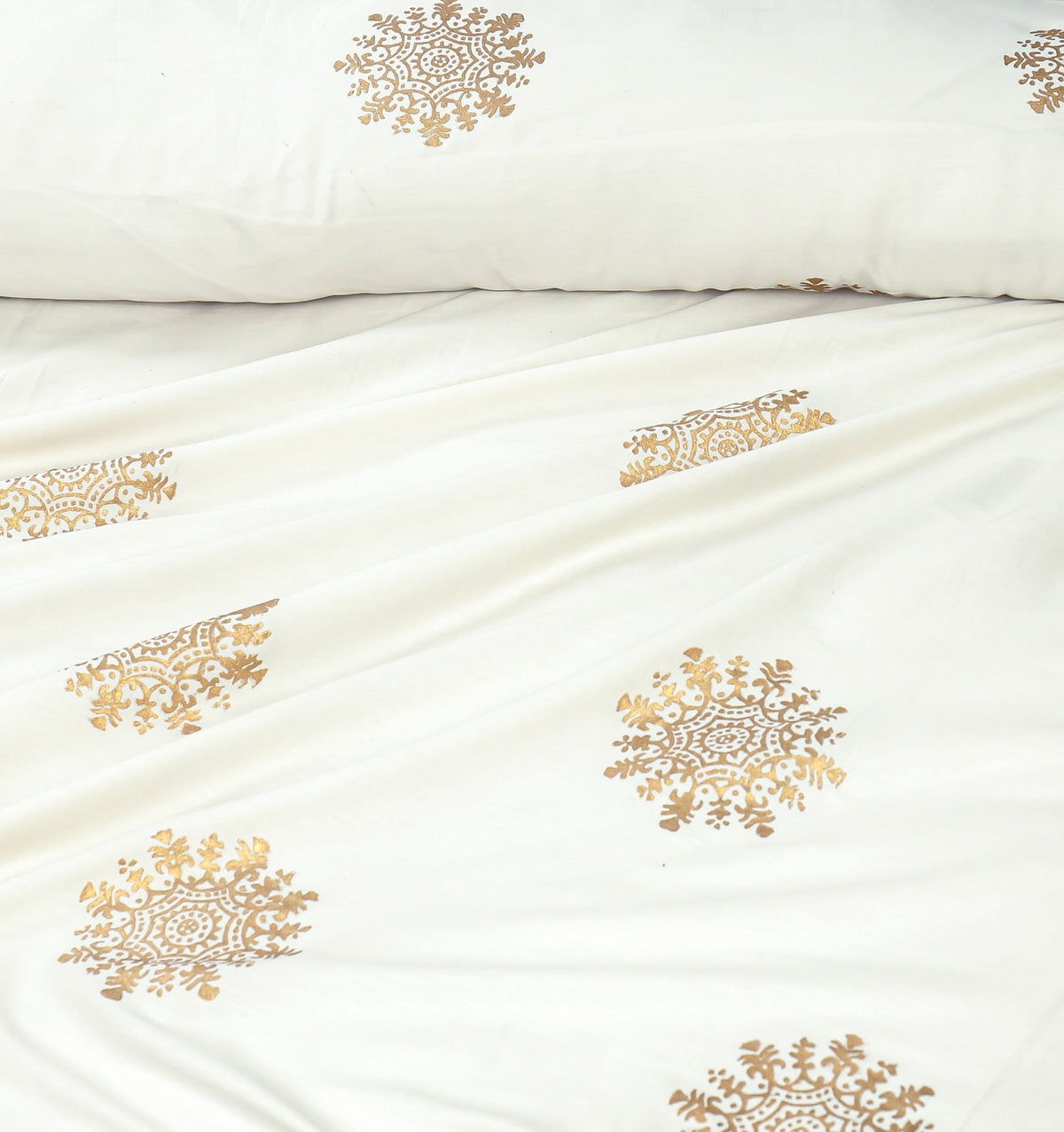 Bridal Bedsheet Set 8Pcs Cotton Sateen Block Printed 01
