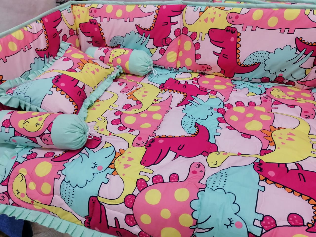 Colourfull Dragons Baby Cot Set